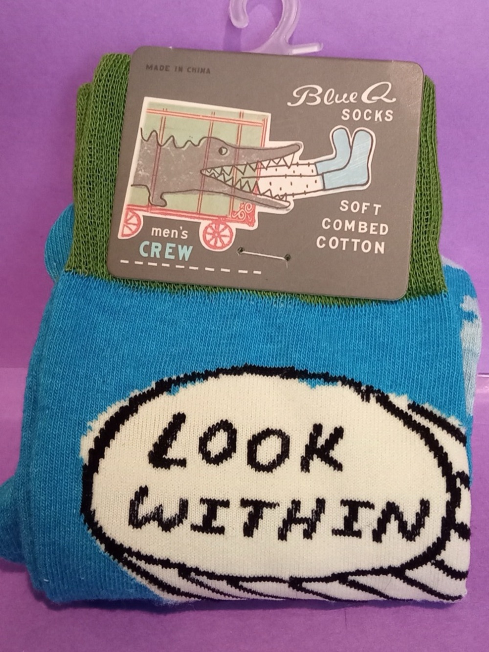 Blue Q Men's Crew Socks - Look Within the Fridge